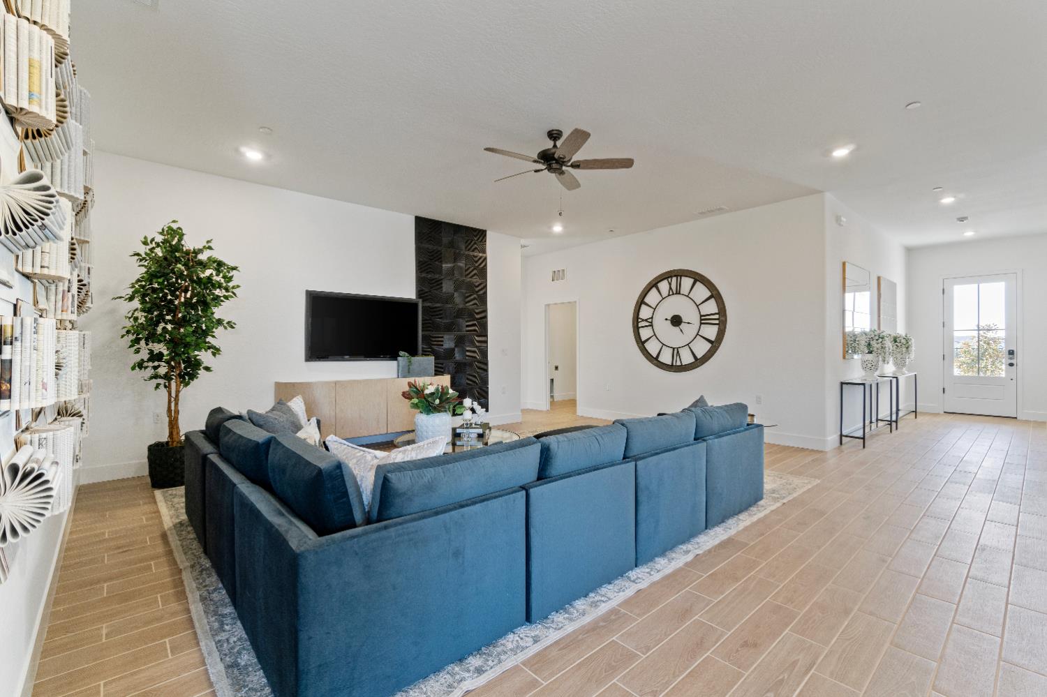 846 Traverse Drive Madera, CA 93636 - Photo 12 of 28