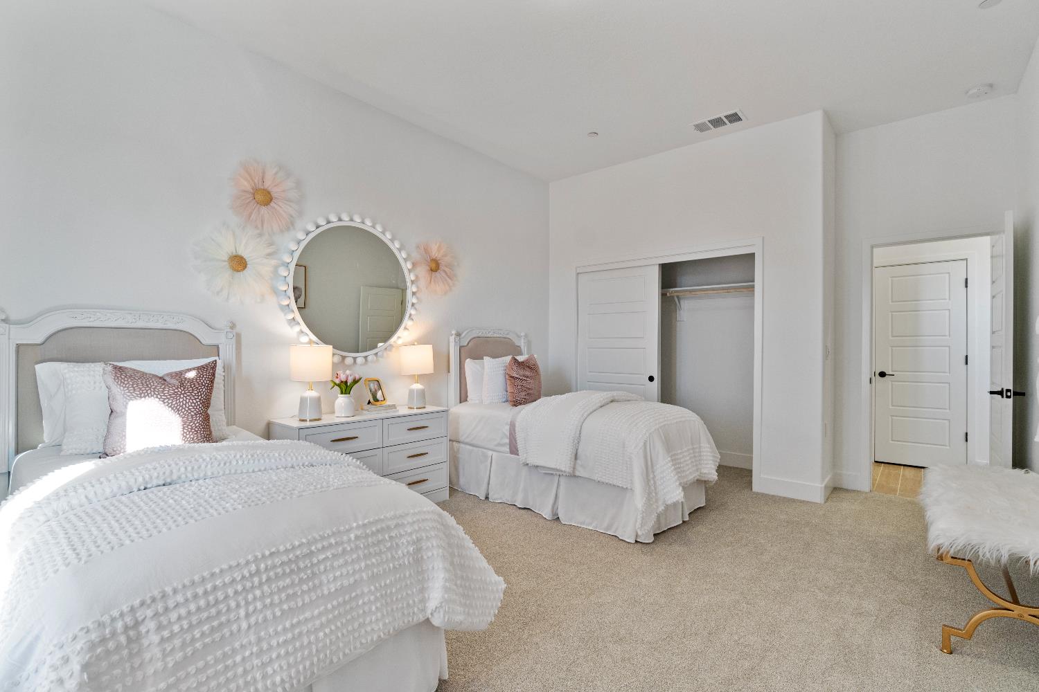 846 Traverse Drive Madera, CA 93636 - Photo 8 of 28