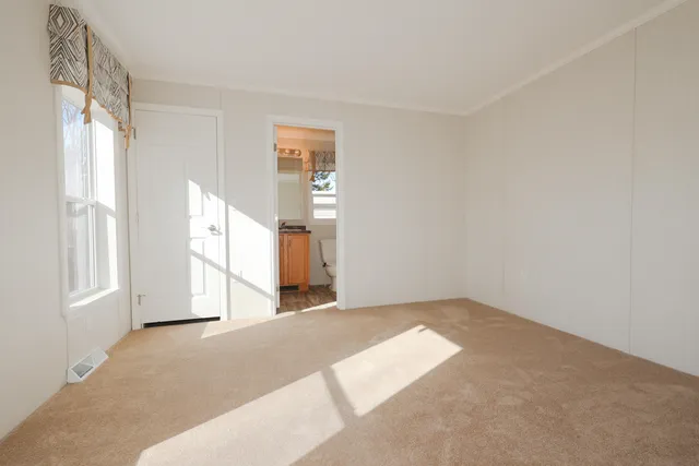 $159,900 | 106 Fox Hill Lane, Franconia, NH 03580