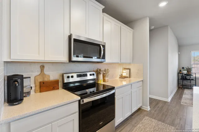 $2,500 | 29323 Frontier Way, San Antonio, TX 78260