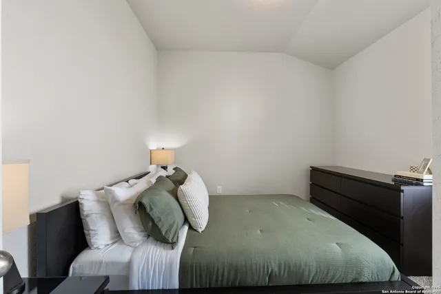 $2,500 | 29323 Frontier Way, San Antonio, TX 78260