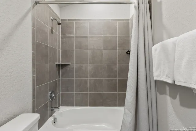 $2,500 | 29323 Frontier Way, San Antonio, TX 78260