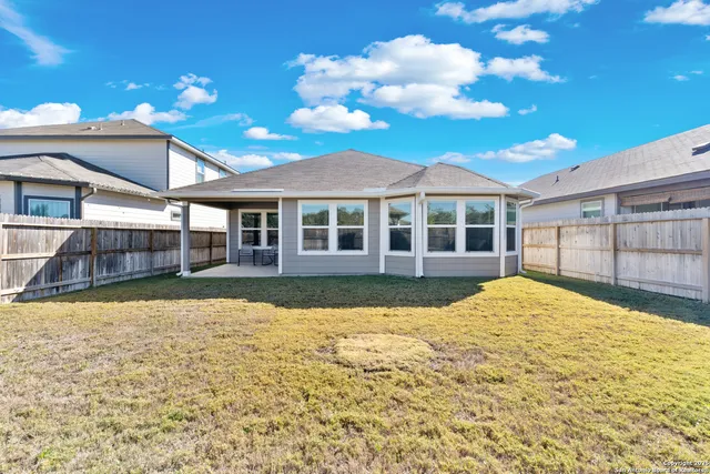 $2,500 | 29323 Frontier Way, San Antonio, TX 78260