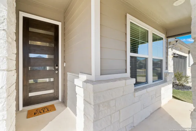 $2,500 | 29323 Frontier Way, San Antonio, TX 78260