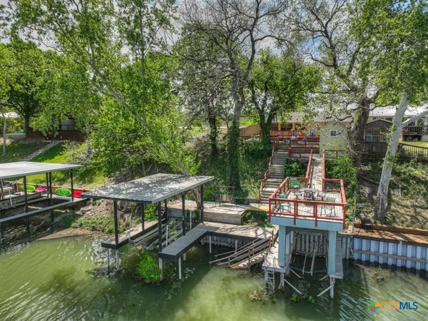 $2,600 | 1015 Reiley Road, Seguin, TX 78155