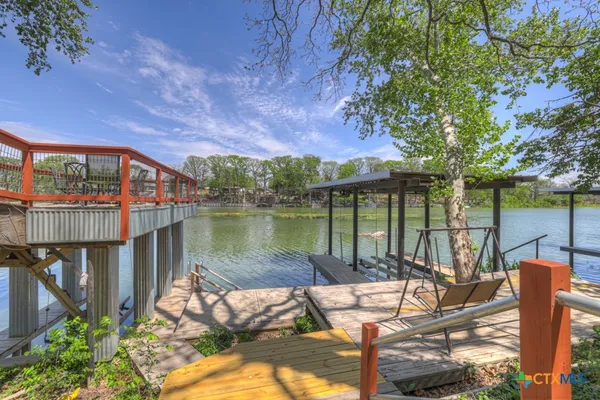 $2,600 | 1015 Reiley Road, Seguin, TX 78155