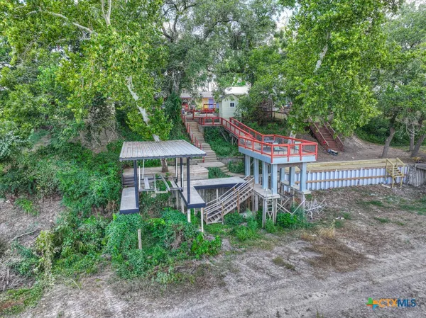 $2,600 | 1015 Reiley Road, Seguin, TX 78155