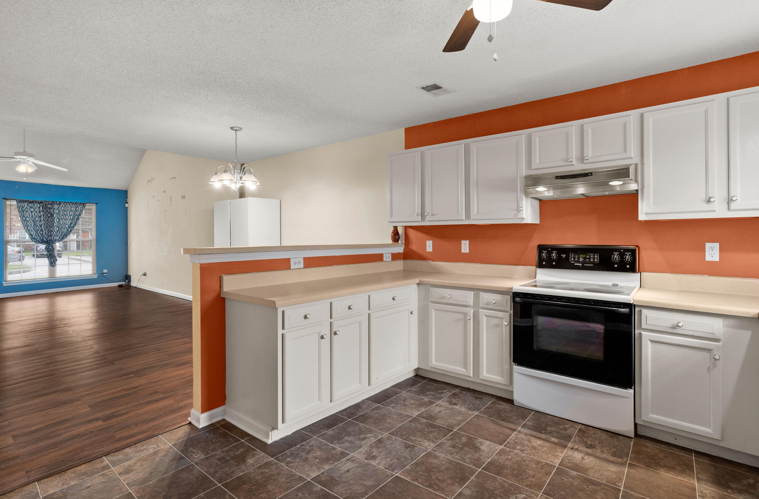 112 Spurrier Way, Unit B Moncks Corner, SC 29461 - Photo 9 of 22 11