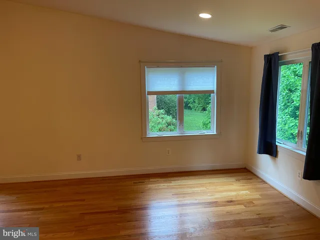 $2,200 | 118 Quaint Acres Drive, Silver Spring, MD 20904