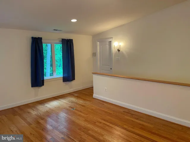 $2,200 | 118 Quaint Acres Drive, Silver Spring, MD 20904
