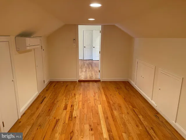 $2,200 | 118 Quaint Acres Drive, Silver Spring, MD 20904