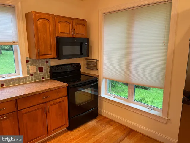$2,200 | 118 Quaint Acres Drive, Silver Spring, MD 20904