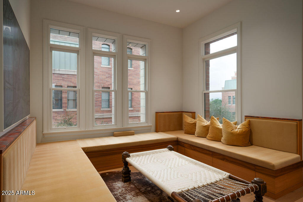 50 West Palm Lane Phoenix, AZ 85004 - Photo 13 of 69 030