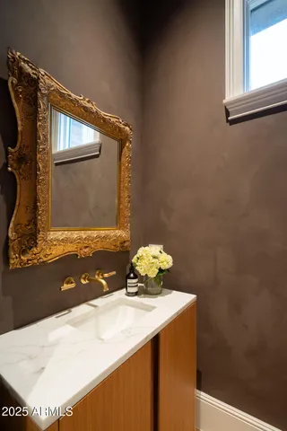 $18,888 | 50 West Palm Lane, Phoenix, AZ 85004