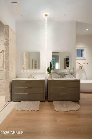 $18,888 | 50 West Palm Lane, Phoenix, AZ 85004