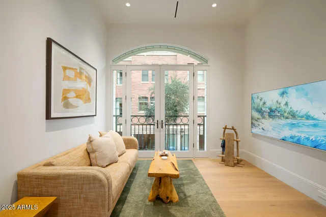 $18,888 | 50 West Palm Lane, Phoenix, AZ 85004