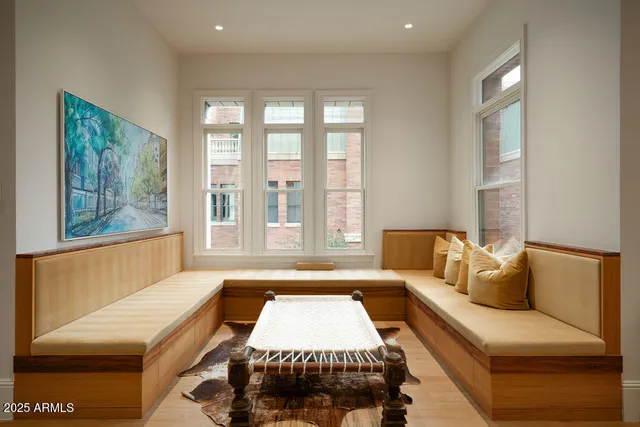 $18,888 | 50 West Palm Lane, Phoenix, AZ 85004