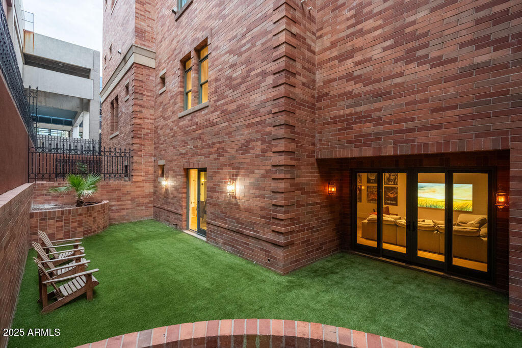 50 West Palm Lane Phoenix, AZ 85004 - Photo 4 of 69 003