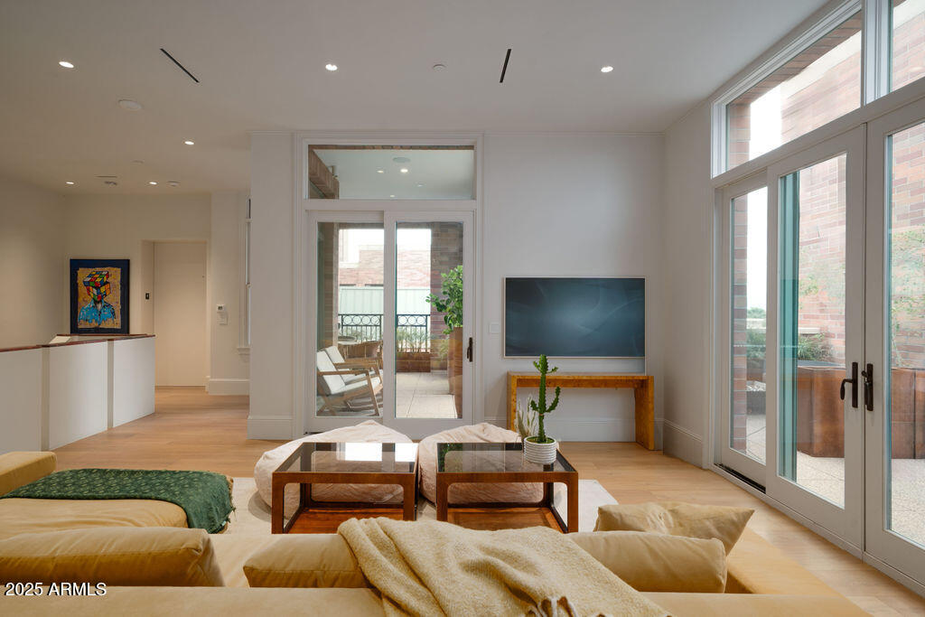 50 West Palm Lane Phoenix, AZ 85004 - Photo 41 of 69 042