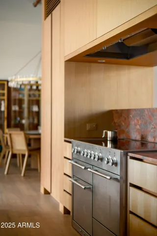 $18,888 | 50 West Palm Lane, Phoenix, AZ 85004