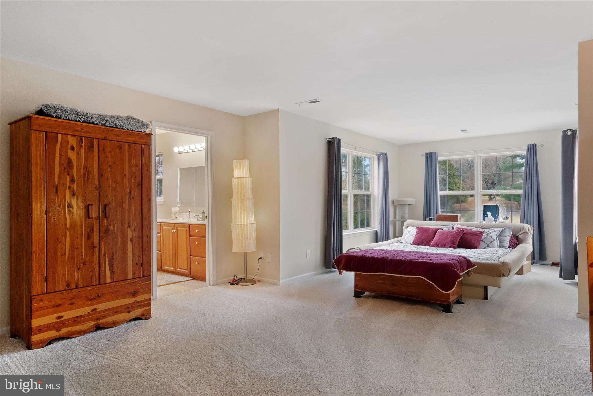 2237 Valley Road Jamison, PA 18929 - Photo 13 of 36