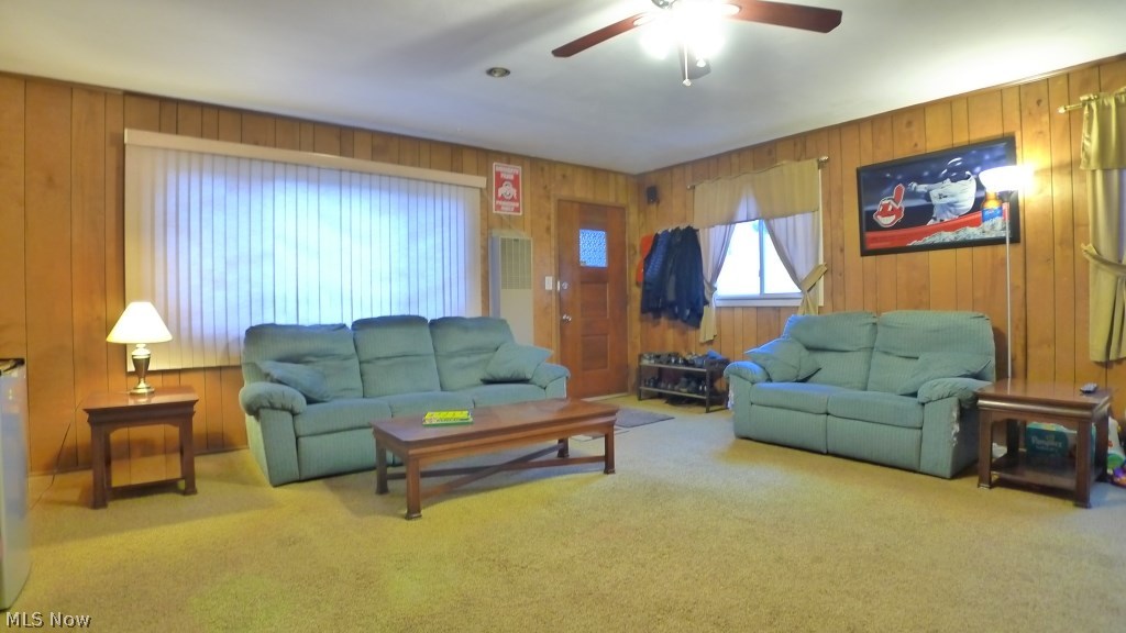 1543 Winchester Road Lyndhurst, OH 44124 - Photo 16 of 24