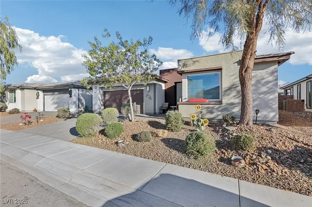 $330,000 | 4914 East Beacon Ridge Drive, Pahrump, NV 89061