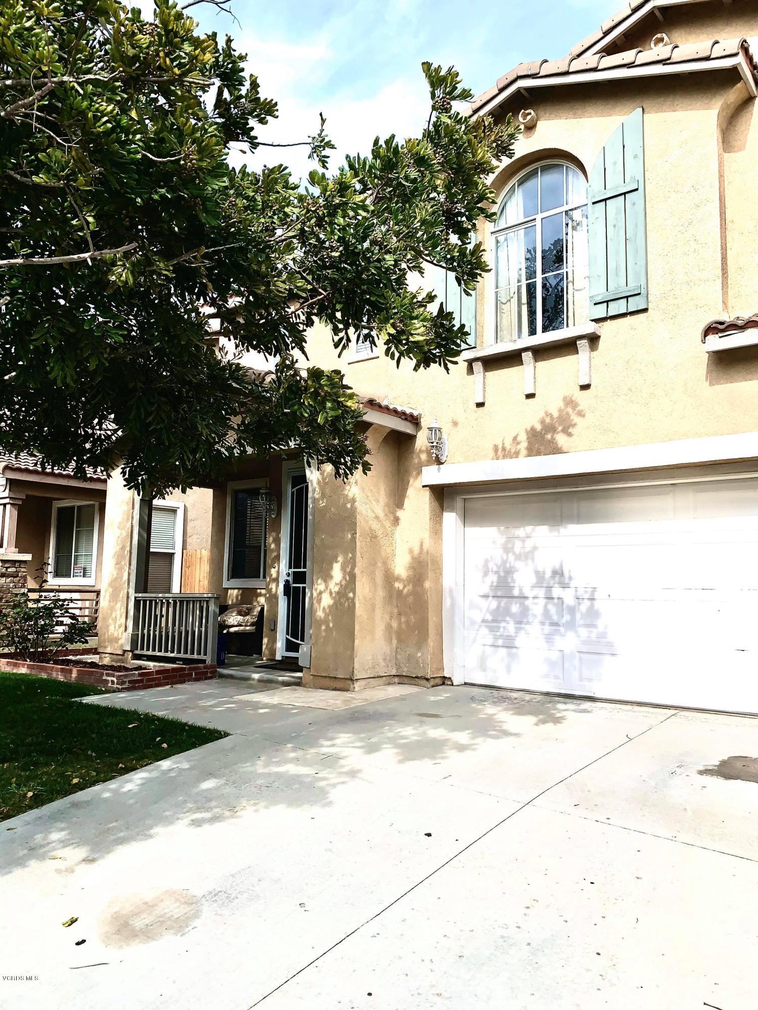 814 Pivot Point Way Oxnard, CA 93035 - Photo 4 of 69 94884830_254518102367758_569957123845259