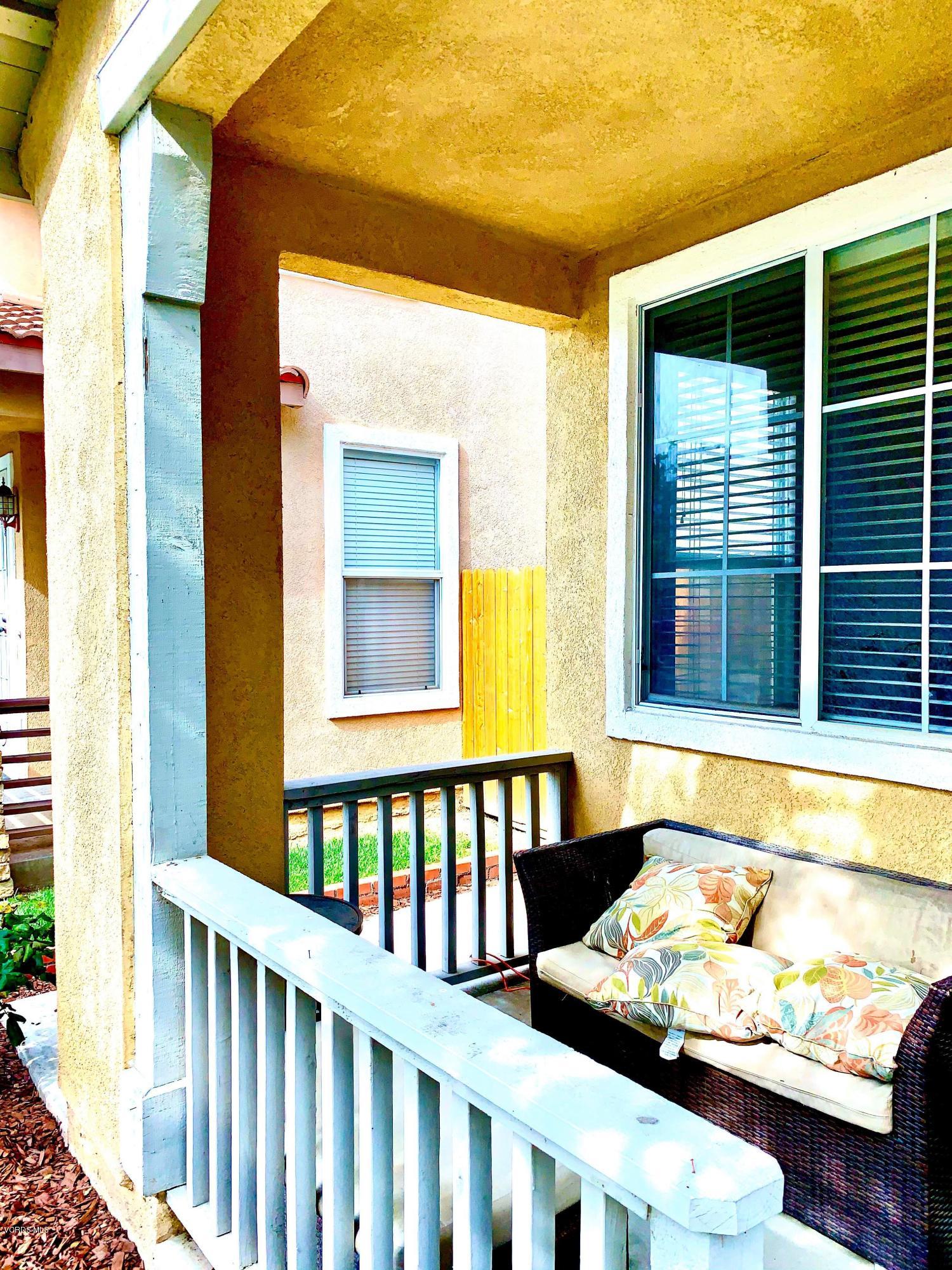 814 Pivot Point Way Oxnard, CA 93035 - Photo 5 of 69 95200809_2629256587319617_65833642167768