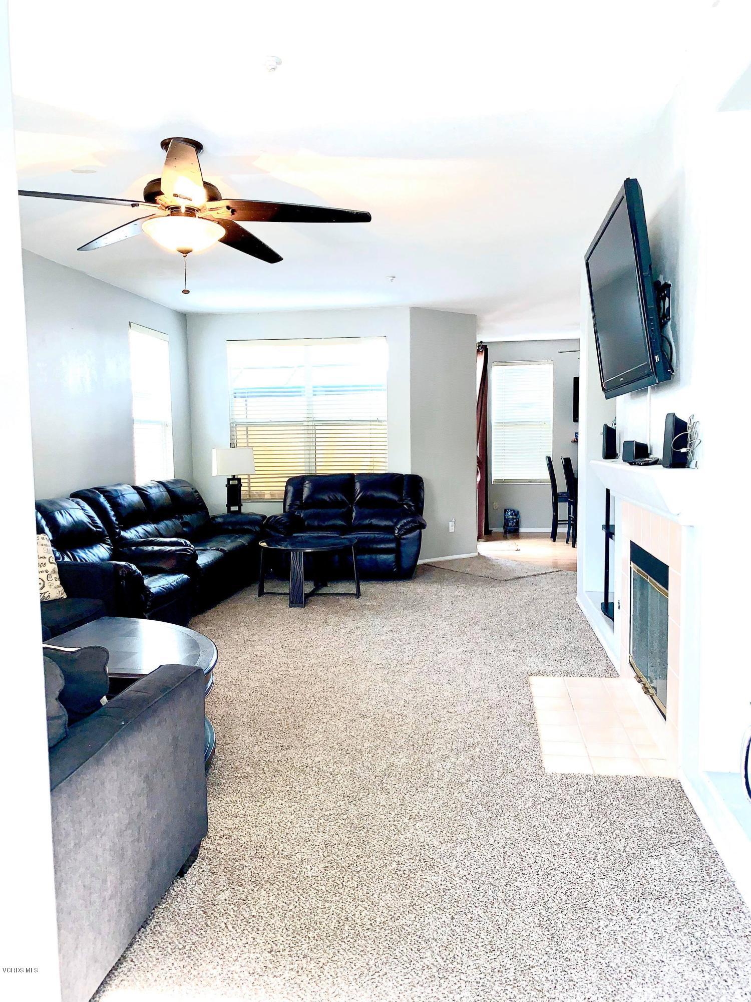 814 Pivot Point Way Oxnard, CA 93035 - Photo 8 of 69 94575925_259196675209581_190707841988401