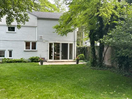 $925,000 | 611 Roger Avenue, Kenilworth, IL 60043