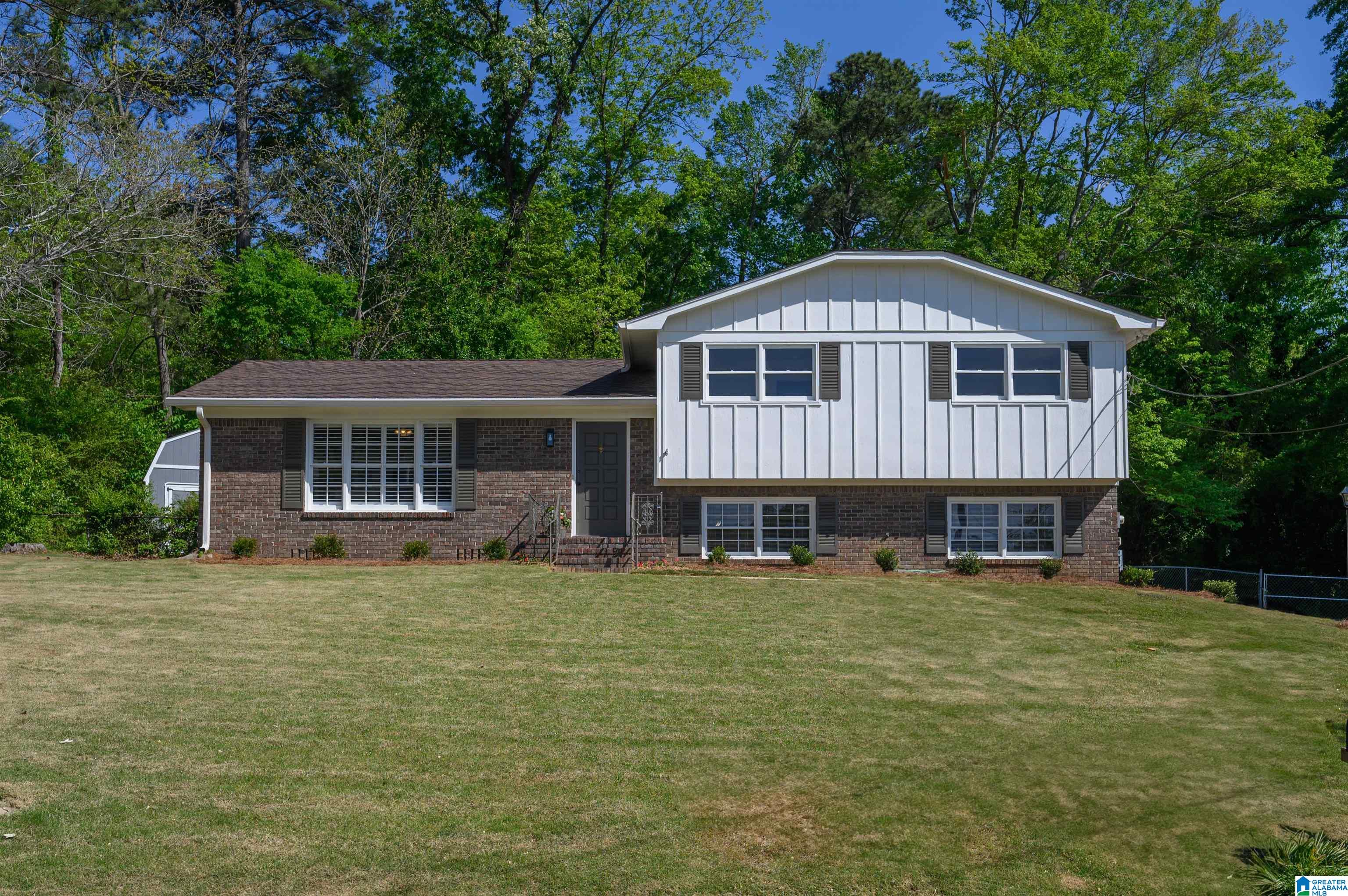 3428 Kettering Lane Birmingham, AL 35243 - Photo 3 of 40