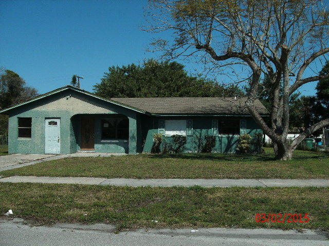 2704 Sheraton Fort Fort Pierce, FL 34946 - Photo 1 of 1 front
