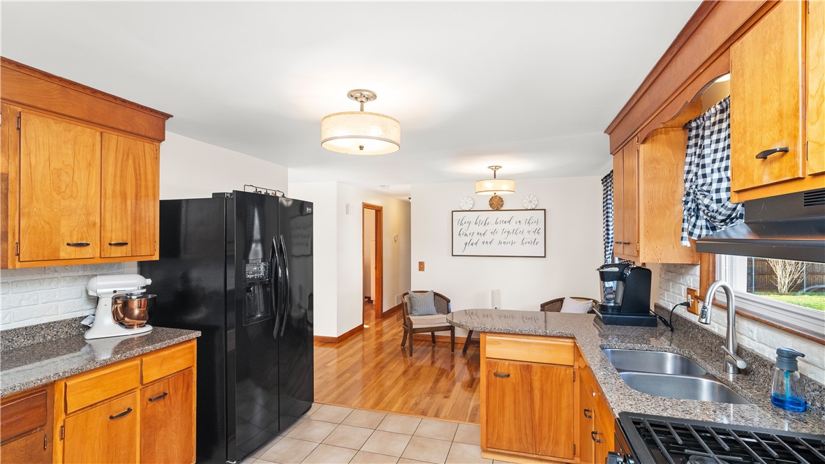 19 Vera Road Coventry, RI 02816 - Photo 11 of 47