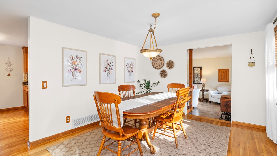 19 Vera Road Coventry, RI 02816 - Photo 7 of 47