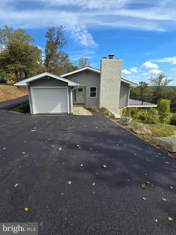 a view of a house with a outdoor space