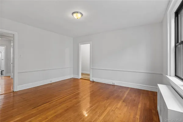 $4,195 | 240 Martine Avenue, Unit 4G, White Plains, NY 10601