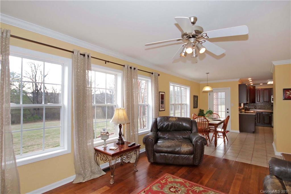 349 Rupard Road Statesville, NC 28625 - Photo 3 of 24