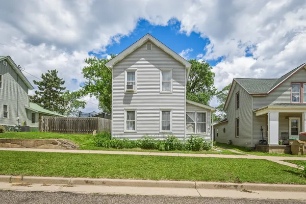 $172,000 | 7 South Rural Street, Chippewa Falls, WI 54729