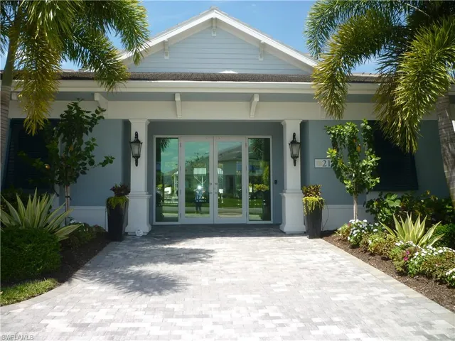 $549,000 | 2118 Marquesa Circle, Naples, FL 34112