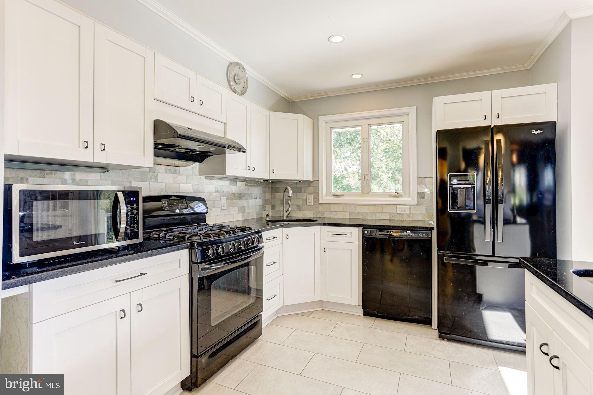 1801 Reuter Road Lutherville-Timonium, MD 21093 - Photo 12 of 36 Kitchen