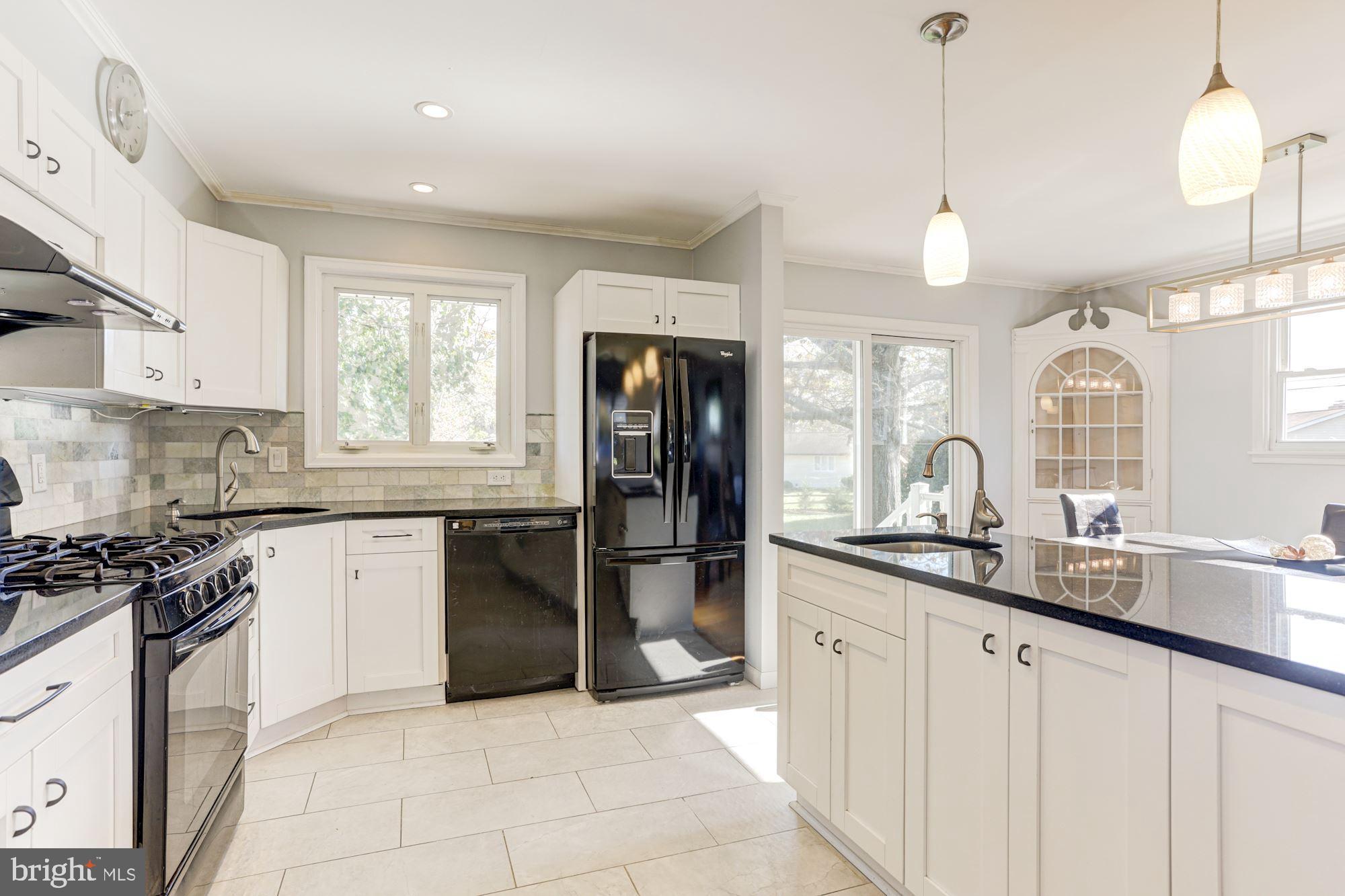 1801 Reuter Road Lutherville-Timonium, MD 21093 - Photo 13 of 36 Kitchen