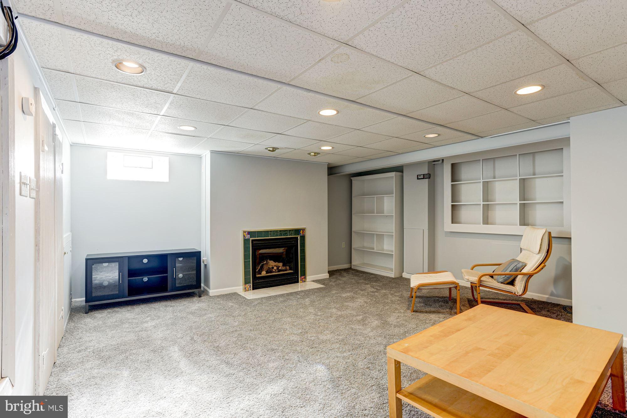 1801 Reuter Road Lutherville-Timonium, MD 21093 - Photo 27 of 36 Family Room