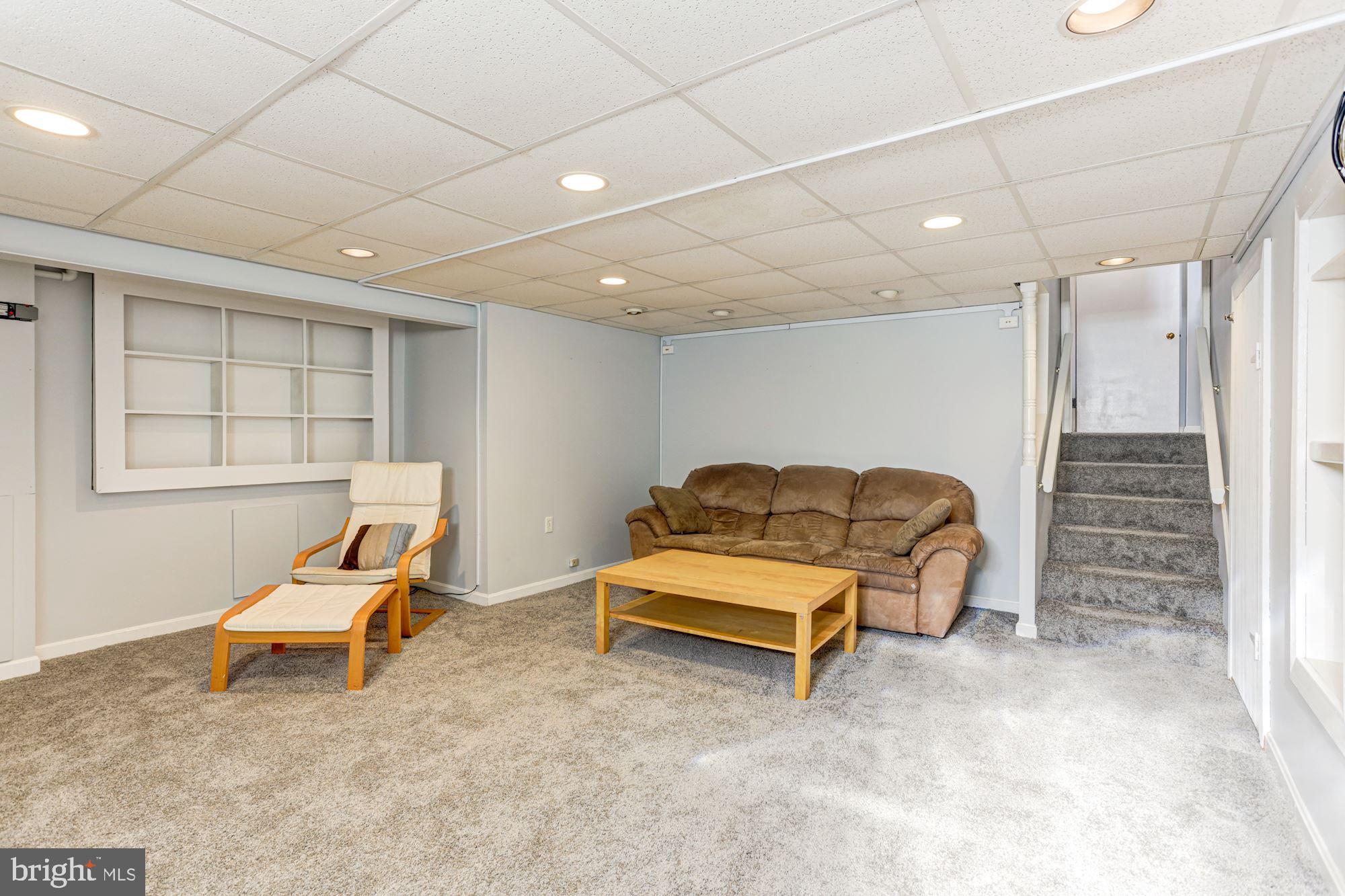 1801 Reuter Road Lutherville-Timonium, MD 21093 - Photo 28 of 36 Family Room