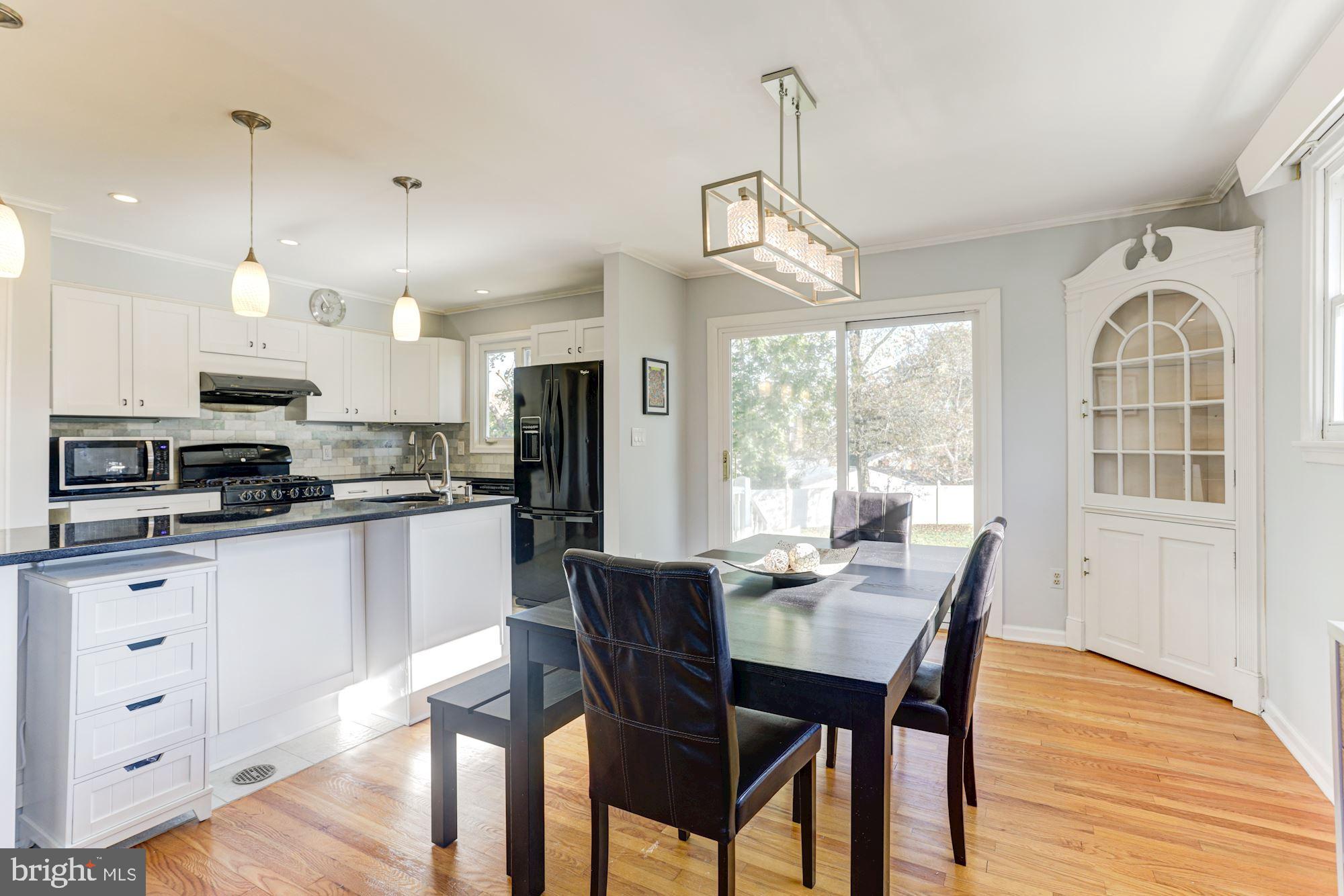1801 Reuter Road Lutherville-Timonium, MD 21093 - Photo 6 of 36 Dining Room