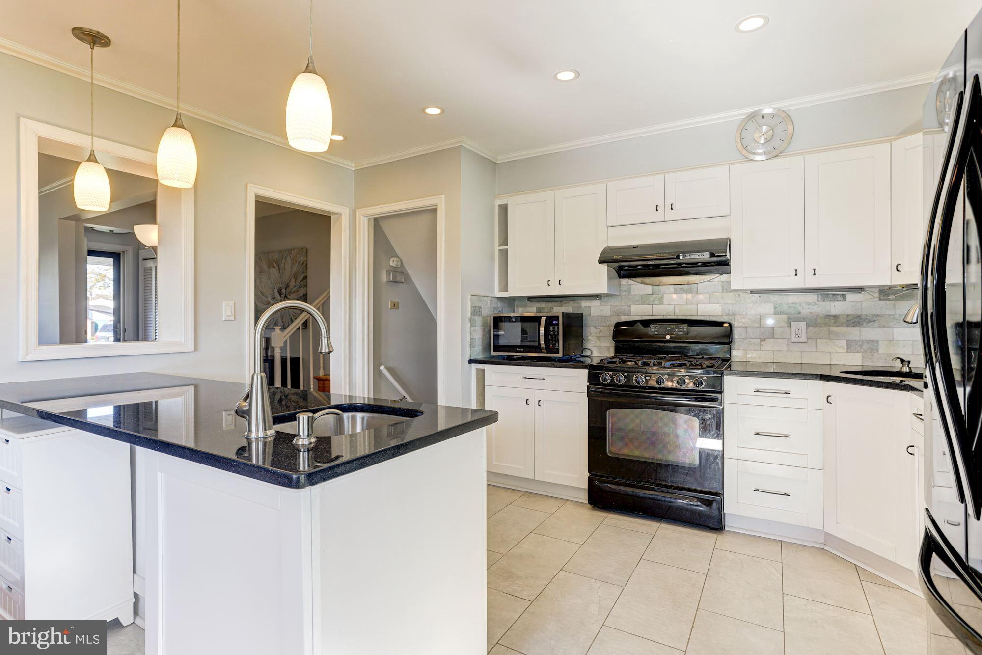 1801 Reuter Road Lutherville-Timonium, MD 21093 - Photo 10 of 36 Kitchen