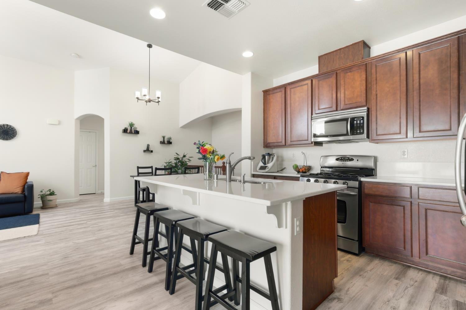 7515 Sheldon Road, Unit 26102 Elk Grove, CA 95758 - Photo 15 of 44 Gallery Image 15
