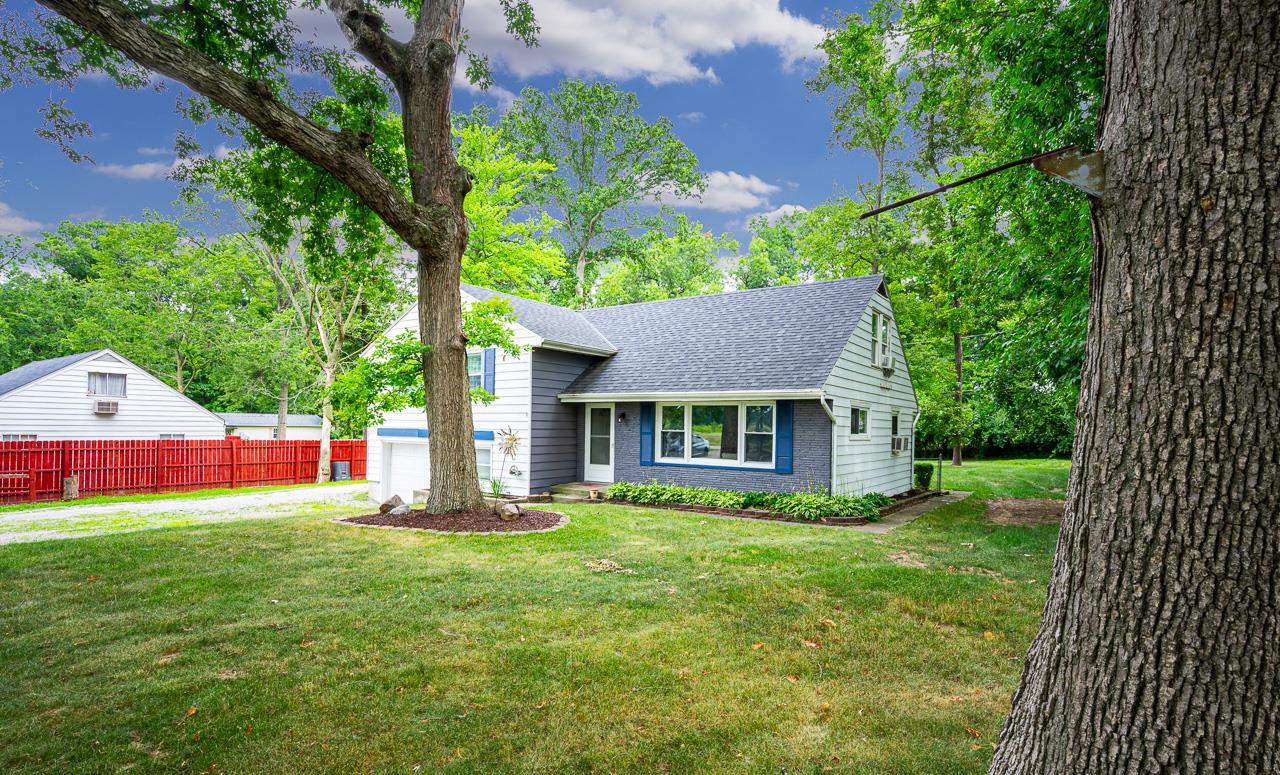 5351 St Joe Center Road Fort Wayne, IN 46835 - Photo 4 of 36 Gallery Image 4