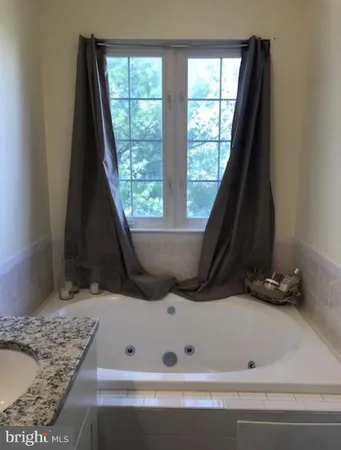 $2,795 | 20914 Rosebay Place, Unit 908, Germantown, MD 20874