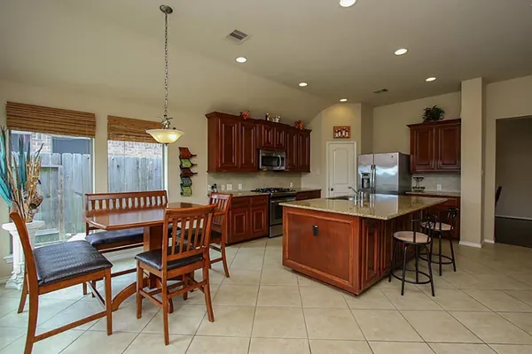 $2,900 | 14822 Yellow Begonia Drive, Cypress, TX 77433